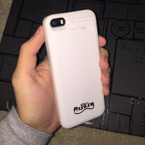 Charging iphone 5S case