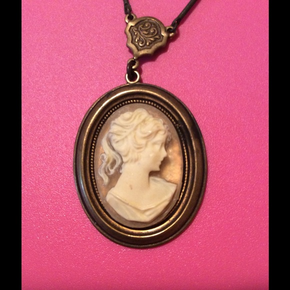 Cameo necklace