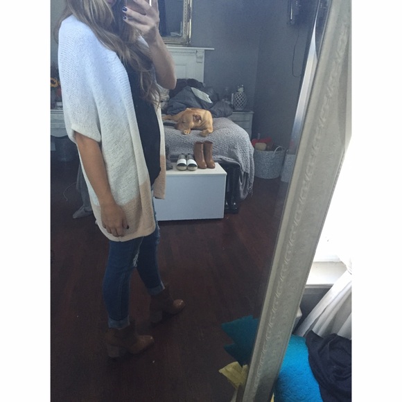 White & beige cardigan - Picture 2 of 3