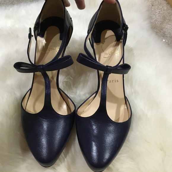 Christian Louboutin 38