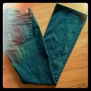 Classic Flare Levi's