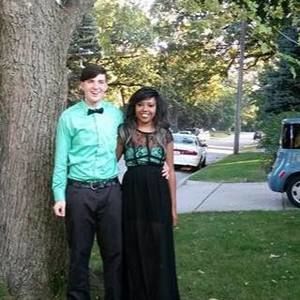 Meet your Posher, Taylor