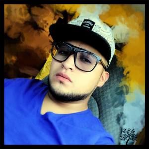 Meet your Posher, Aden