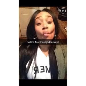 Meet your Posher, Jade