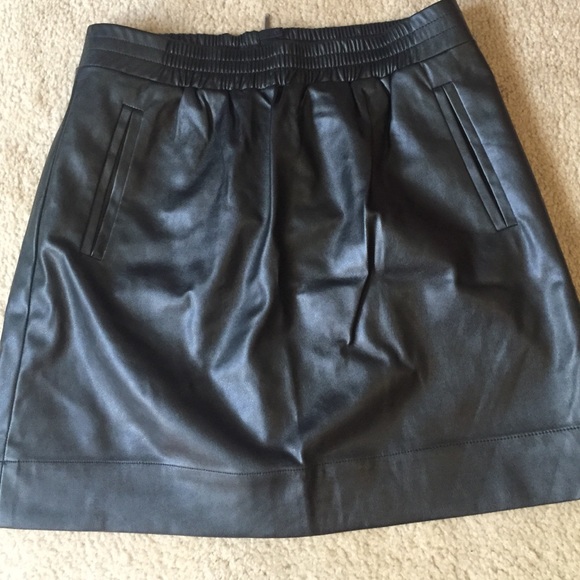 Black faux leather mini skirt