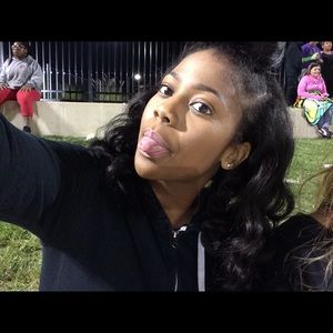 Meet your Posher, Lashae