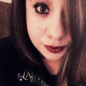 Meet your Posher, Yvette