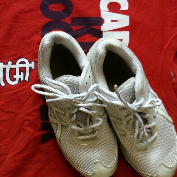 Running shoe