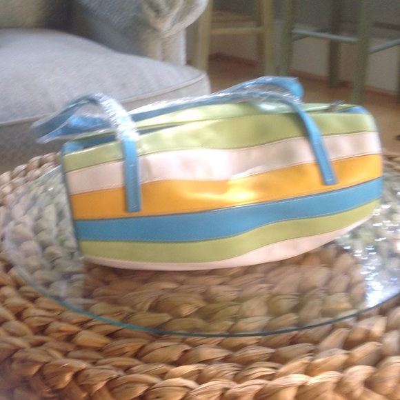 Purse - Picture 2 of 2