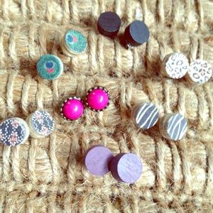 🎉SALE🎉Set of 7 earrings