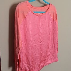 Jennifer Lopez salmon top