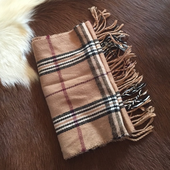 Fashion scarf - Picture 1 of 2