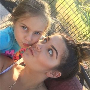 Meet your Posher, Haley