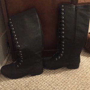 Black Boots