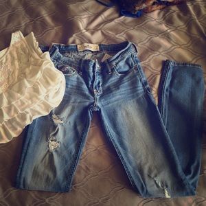 Hollister Super Skinny Jean