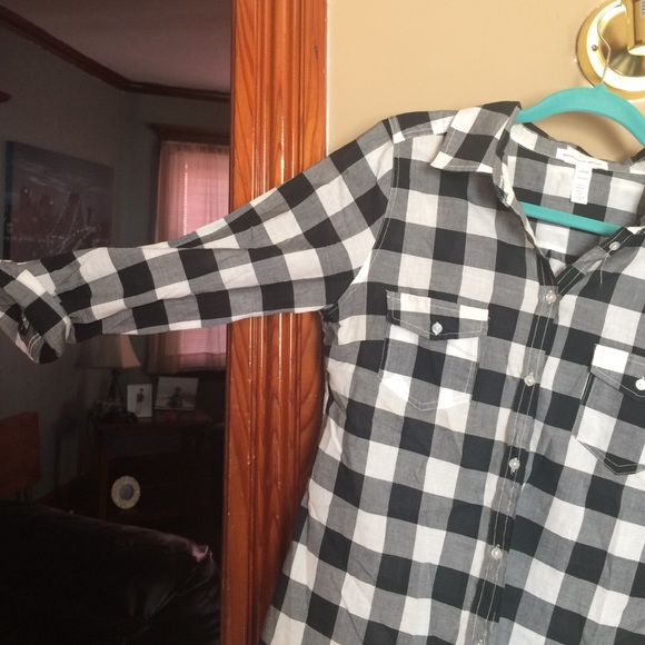 Checkered button down - Picture 2 of 3