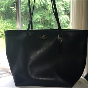 Coach SOPHIA Tote // pebble leather