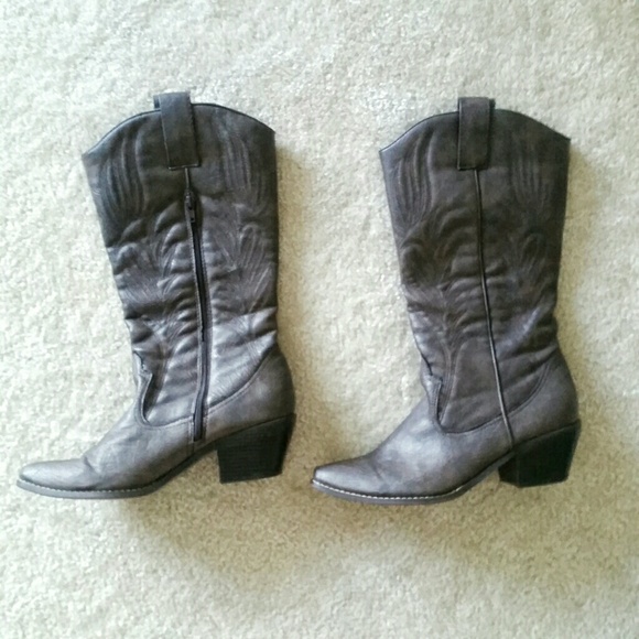 Cute Casual Cowboy Boots