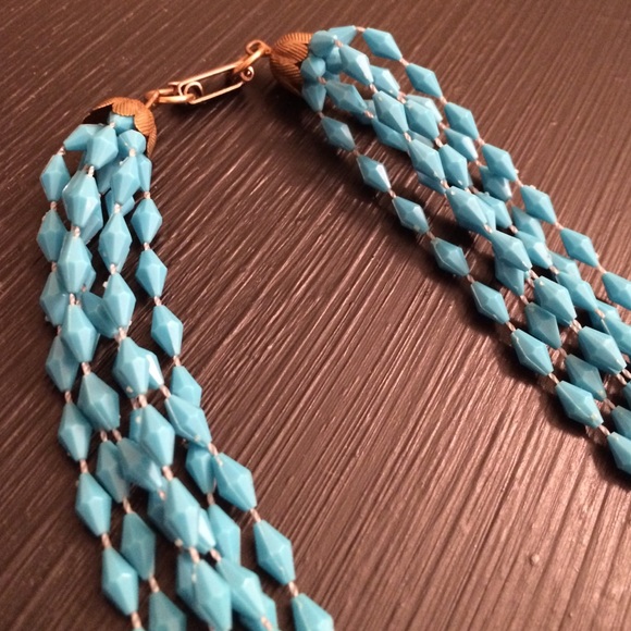 Vintage Blue Beaded Necklace - Picture 4 of 4