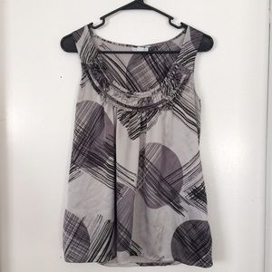 New York & Co Sleeveless Blouse
