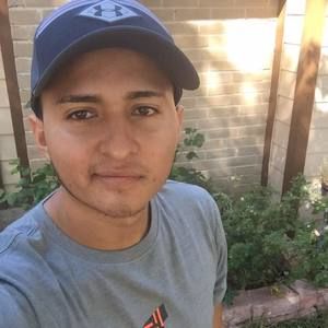 Meet your Posher, Cesar