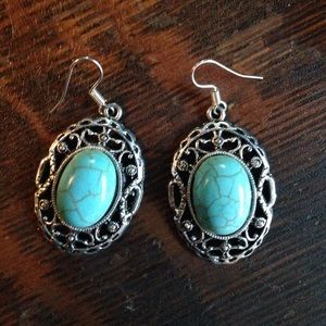 Cute dangly earrings