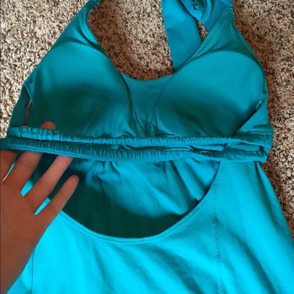 Lululemon size 6 halter top - Picture 3 of 6
