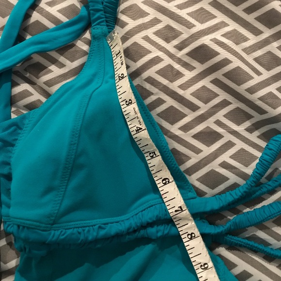 Lululemon size 6 halter top - Picture 5 of 6