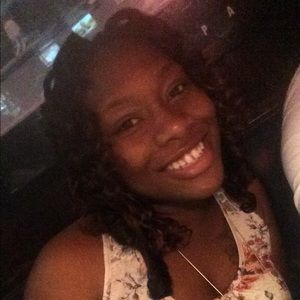 Meet your Posher, Randie