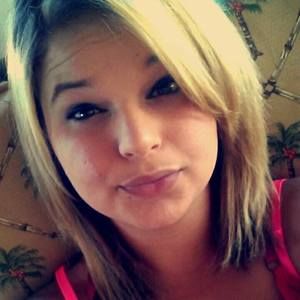 Meet your Posher, Desiree