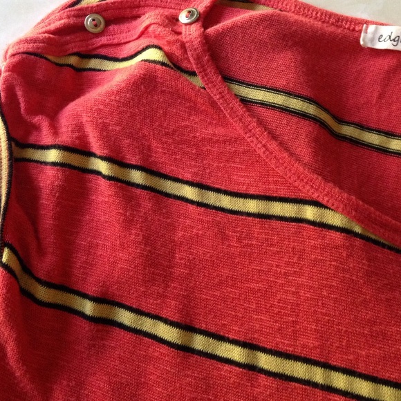 Edge knit top - Picture 3 of 4