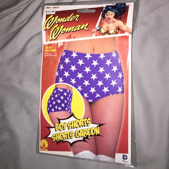 Wonder Woman boy shorts for Halloween