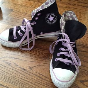 Women's Size 6 ALL STAR CONVERSE