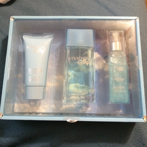 Vivid sky fragrance gift set