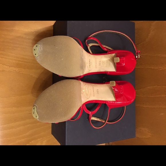 Prada red sandals 36.5 - Picture 3 of 3