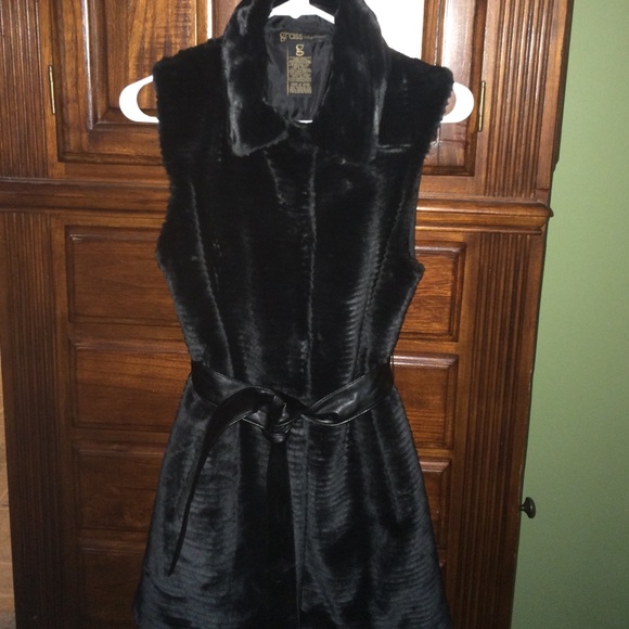 Faux fur vest with belt