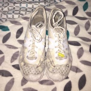 2 pairs of nfinity vengeance shoes @tammylikenew