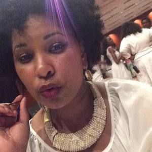 Meet your Posher, Destiny