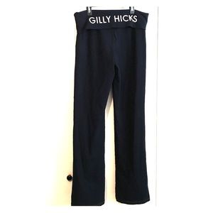 Gilly Hicks yoga pants