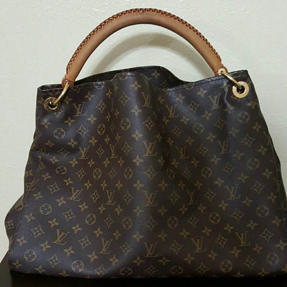 Louis Vuitton Artsy Gm
