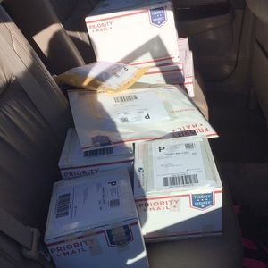 Shipping tomorrow ladies 📦✉️📬