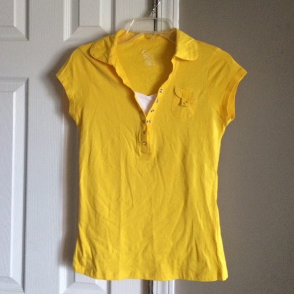 Yellow short sleeve collard t-shirt