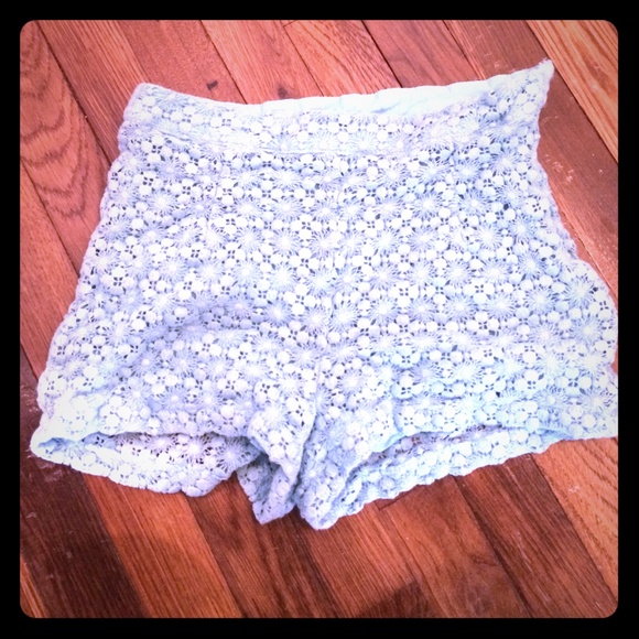 Crotched forever 21 shorts