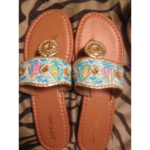 Lilly Pulitzer Painted Hotcakes