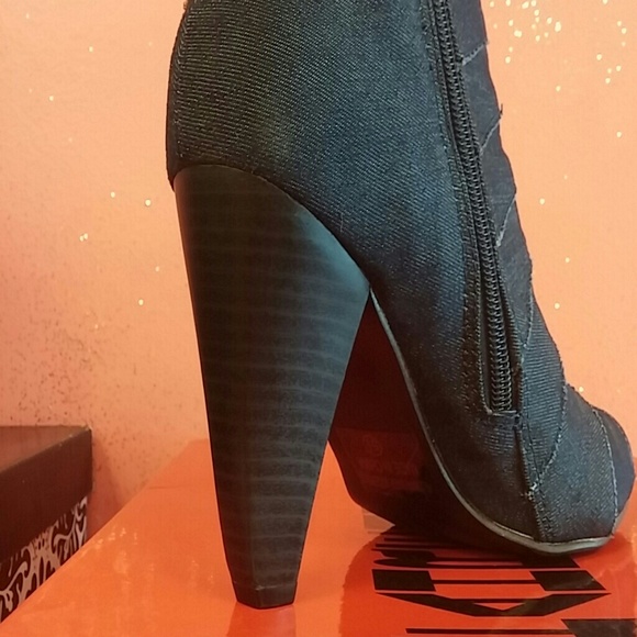 Booties - Picture 3 of 3