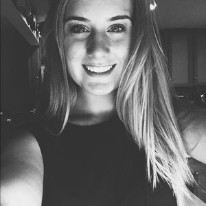 Meet your Posher, Carly