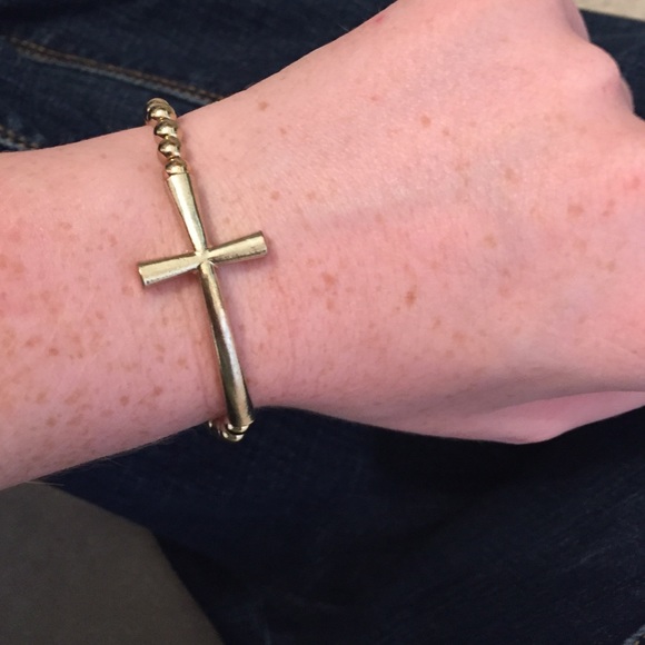 Cross bracelet
