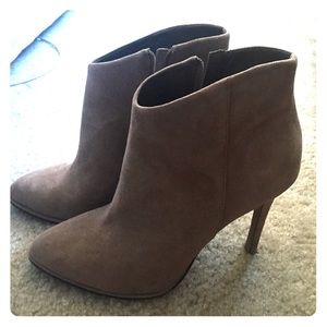 Vince Camuto Lorenza Pointy Toe Bootie
