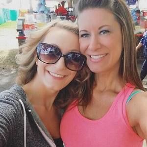 Meet your Posher, April