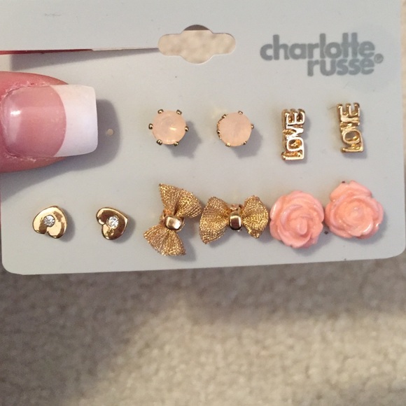 Earring set